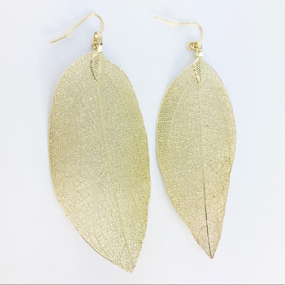 ❤️HP❤️New! Bohemian Leaf Dangle Earrings Gold - Picture 2 of 3